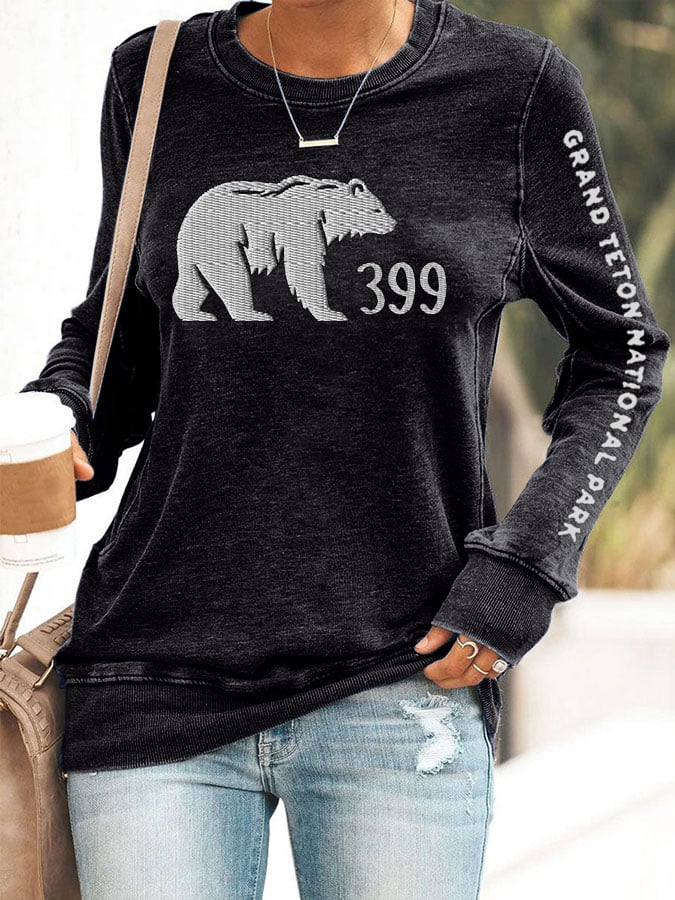 Women'S Retro Honoring Grizzly 399 Grand Teton National Park Printed Casual Sweatshirt