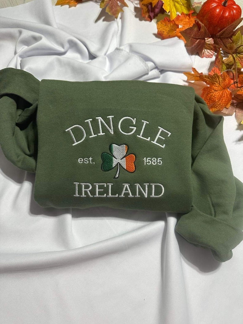 Women's Dingle Ireland Embroidered Sweatshirt