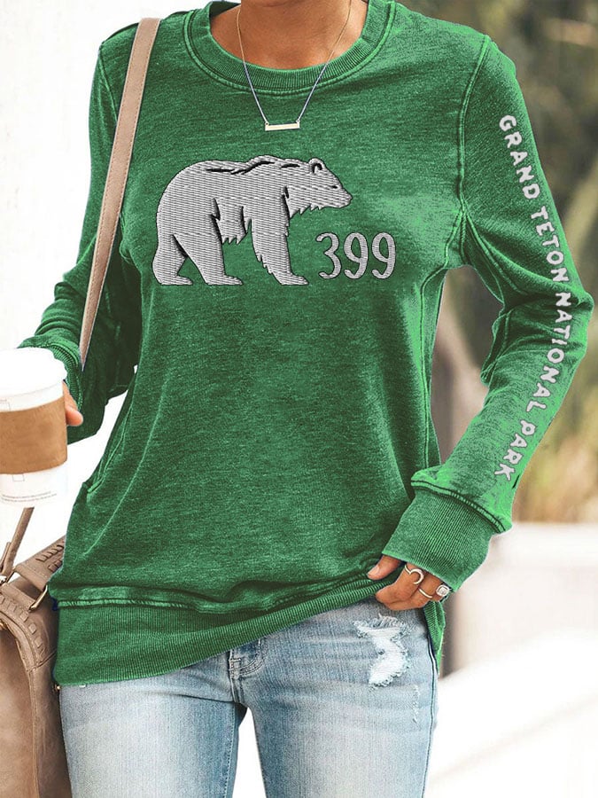 Women'S Retro Honoring Grizzly 399 Grand Teton National Park Printed Casual Sweatshirt